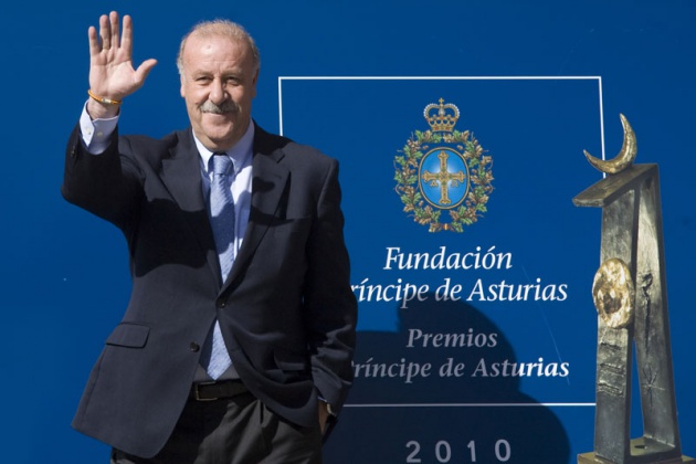 Los galardonados de los Premios Prncipe de Asturias 2010 llegan al Hotel de La Reconquista