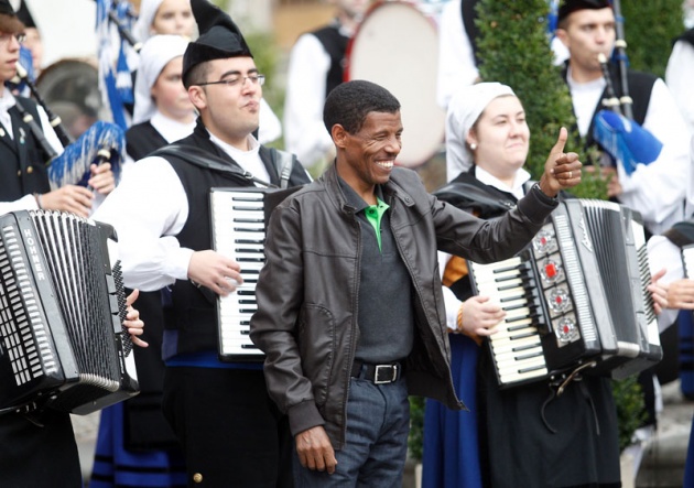 Llegada a Oviedo de Haile Gebrselassie, Premio Prncipe de Asturias de los Deportes