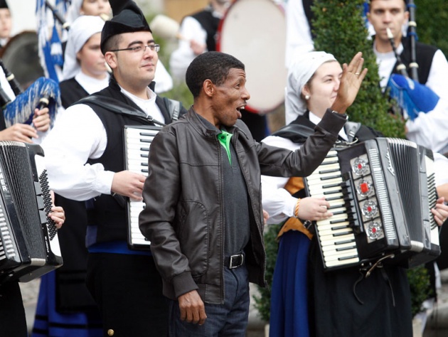 Llegada a Oviedo de Haile Gebrselassie, Premio Prncipe de Asturias de los Deportes