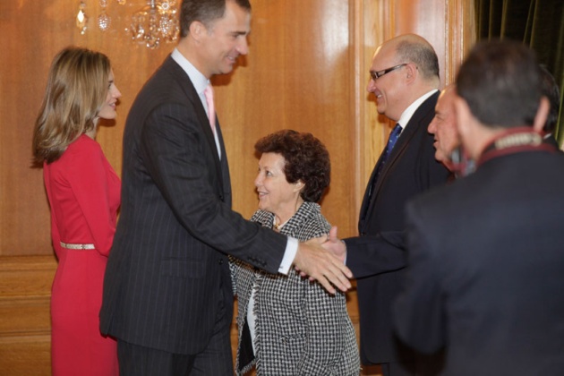 El Sal�n de Consejos del Hotel de la Reconquista ha sido el escenario de las tradicionales Audiencias de los Pr�ncipes de Asturias. Don Felipe y Do�a Leticia han recibido esta ma�ana a representantes de diferentes colectivos. Delegaci�n de SECOT en Asturias (Voluntariado S�nior de Asesoramiento Empresarial)