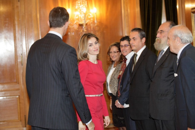 El Sal�n de Consejos del Hotel de la Reconquista ha sido el escenario de las tradicionales Audiencias de los Pr�ncipes de Asturias. Don Felipe y Do�a Leticia han recibido esta ma�ana a representantes de diferentes colectivos. Cofrad�a de Nuestra Se�ora de la Esperanza de la Balesquida.
