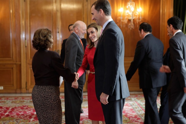 El Sal�n de Consejos del Hotel de la Reconquista ha sido el escenario de las tradicionales Audiencias de los Pr�ncipes de Asturias. Don Felipe y Do�a Leticia han recibido esta ma�ana a representantes de diferentes colectivos. Galardonados con las Medallas de Asturias e Hijos Predilectos de Asturias 2011