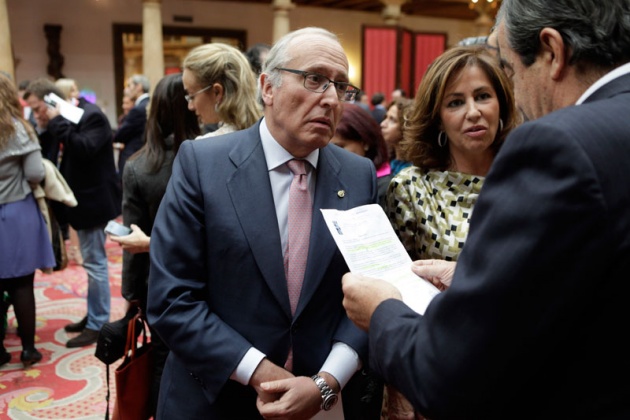 El centro neurlgico de los actos de estos premios, el hotel de la Reconquista, ha sido, un ao ms, un hervidero de personalidades de la sociedad asturiana y espaola.