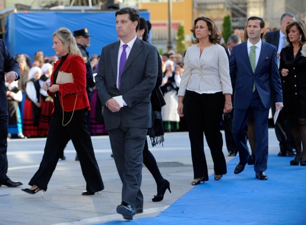 La alfombra roja se llena un ao ms de glamour antes de la ceremonia de entrega de los Premios Prncipe de Asturias 2011.