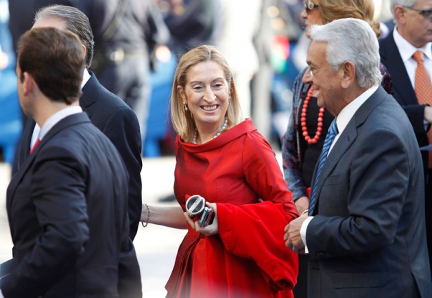 La alfombra azul se llena un ao ms de glamour antes de la ceremonia de entrega de los Premios Prncipe de Asturias 2011.