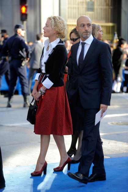 La alfombra azul se llena un ao ms de glamour antes de la ceremonia de entrega de los Premios Prncipe de Asturias 2011.