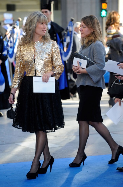 La alfombra azul se llena un ao ms de glamour antes de la ceremonia de entrega de los Premios Prncipe de Asturias 2011.