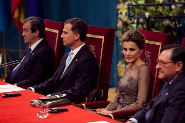 Don Felipe ha presidido, acompaado de la princesa de Asturias y en presencia de la reina, la ceremonia de entrega de la XXXI edicin de los Premios Prncipe de Asturias.