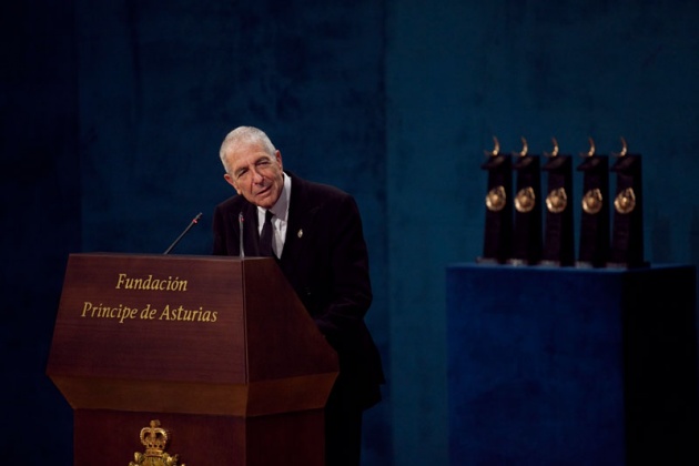 Don Felipe ha presidido, acompaado de la princesa de Asturias y en presencia de la reina, la ceremonia de entrega de la XXXI edicin de los Premios Prncipe de Asturias.