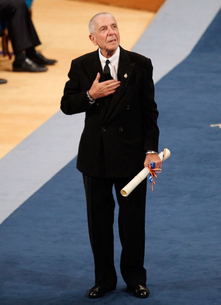 Don Felipe ha presidido, acompaado de la princesa de Asturias y en presencia de la reina, la ceremonia de entrega de la XXXI edicin de los Premios Prncipe de Asturias.