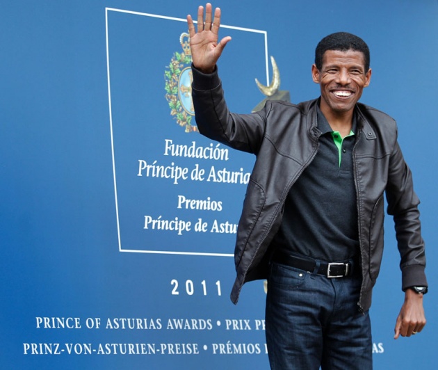 Llegada a Oviedo de Haile Gebrselassie, Premio Prncipe de Asturias de los Deportes