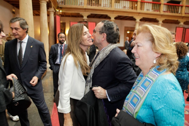 El centro neurlgico de los actos de estos premios, el hotel de la Reconquista, ha sido, un ao ms, un hervidero de personalidades de la sociedad asturiana y espaola.