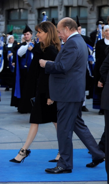 La alfombra roja se llena un ao ms de glamour antes de la ceremonia de entrega de los Premios Prncipe de Asturias 2011.