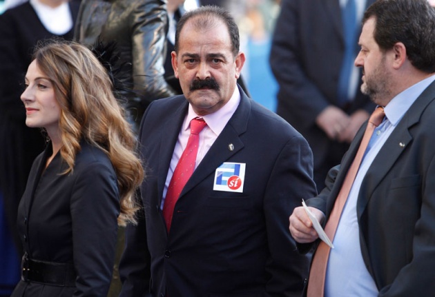 La alfombra azul se llena un ao ms de glamour antes de la ceremonia de entrega de los Premios Prncipe de Asturias 2011.