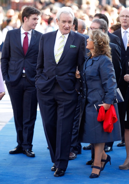 La alfombra azul se llena un ao ms de glamour antes de la ceremonia de entrega de los Premios Prncipe de Asturias 2011.