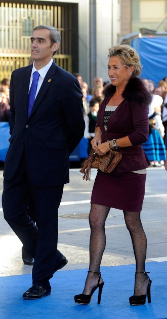 La alfombra azul se llena un ao ms de glamour antes de la ceremonia de entrega de los Premios Prncipe de Asturias 2011.