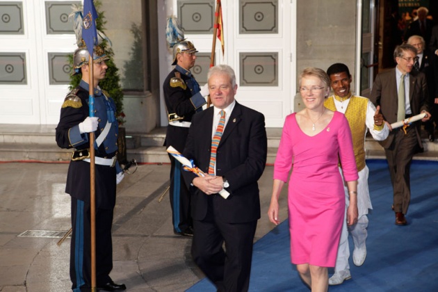 Salida de los premiados tras la ceremonia.