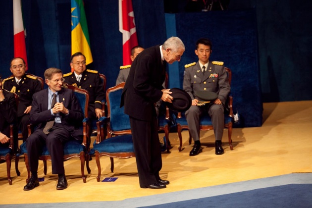 Don Felipe ha presidido, acompaado de la princesa de Asturias y en presencia de la reina, la ceremonia de entrega de la XXXI edicin de los Premios Prncipe de Asturias.