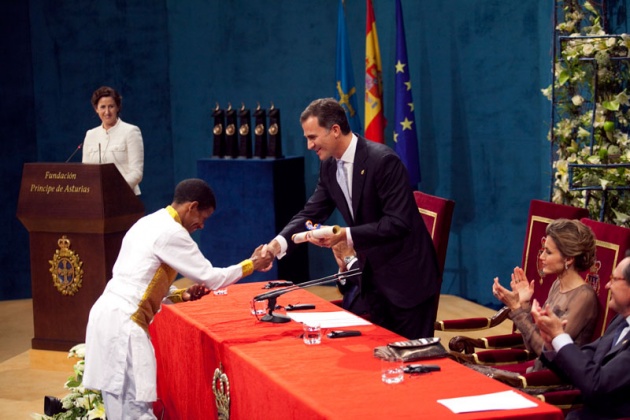 Don Felipe ha presidido, acompaado de la princesa de Asturias y en presencia de la reina, la ceremonia de entrega de la XXXI edicin de los Premios Prncipe de Asturias.