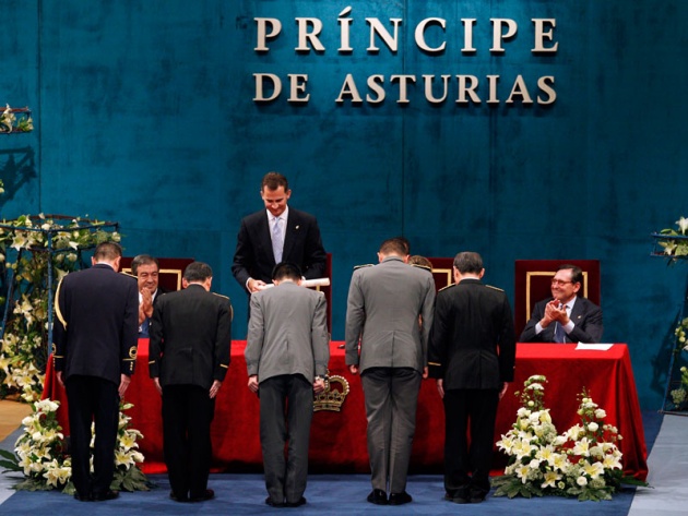 Don Felipe ha presidido, acompaado de la princesa de Asturias y en presencia de la reina, la ceremonia de entrega de la XXXI edicin de los Premios Prncipe de Asturias.