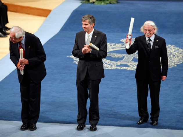 Don Felipe ha presidido, acompaado de la princesa de Asturias y en presencia de la reina, la ceremonia de entrega de la XXXI edicin de los Premios Prncipe de Asturias.