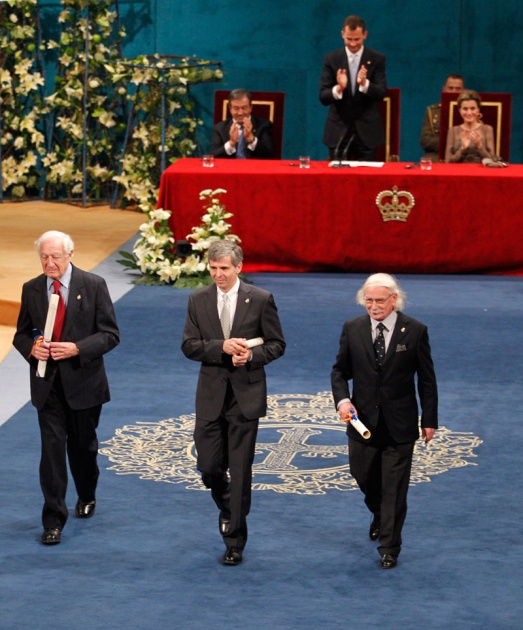 Don Felipe ha presidido, acompaado de la princesa de Asturias y en presencia de la reina, la ceremonia de entrega de la XXXI edicin de los Premios Prncipe de Asturias.