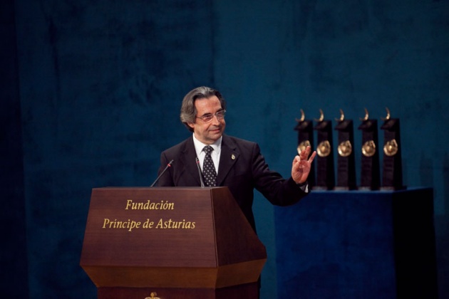 Don Felipe ha presidido, acompaado de la princesa de Asturias y en presencia de la reina, la ceremonia de entrega de la XXXI edicin de los Premios Prncipe de Asturias.