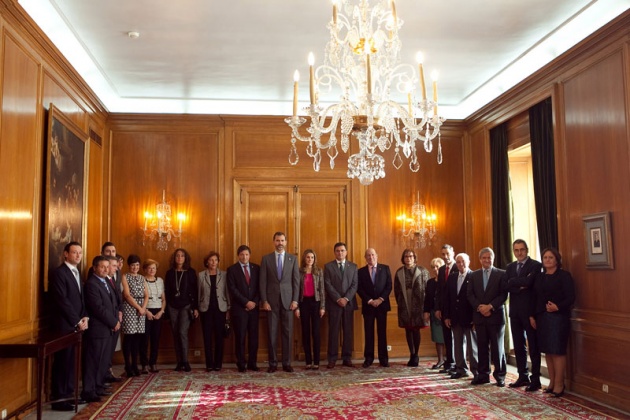 Los Prncipes con los galardonados este ao con las Medallas de Asturias.