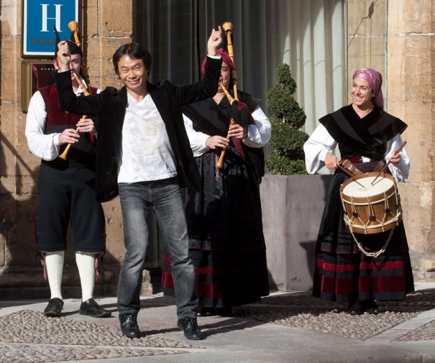 Llegada a Oviedo de Shigeru Miyamoto, galardonado con el Premio Prncipe de Asturias de Comunicacin y Humanidades