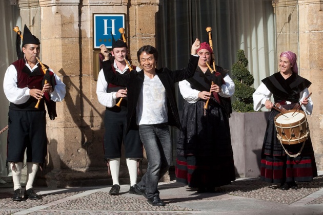 Llegada a Oviedo de Shigeru Miyamoto, galardonado con el Premio Prncipe de Asturias de Comunicacin y Humanidades