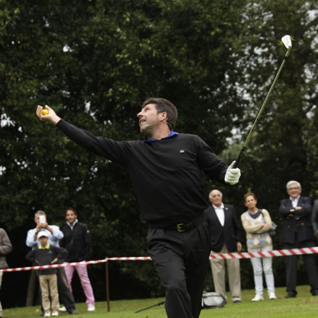 Jos Mara Olazbal, Premio Prncipe de Asturias de los Deportes, visita el Real Club de Golf de Castiello en Gijn