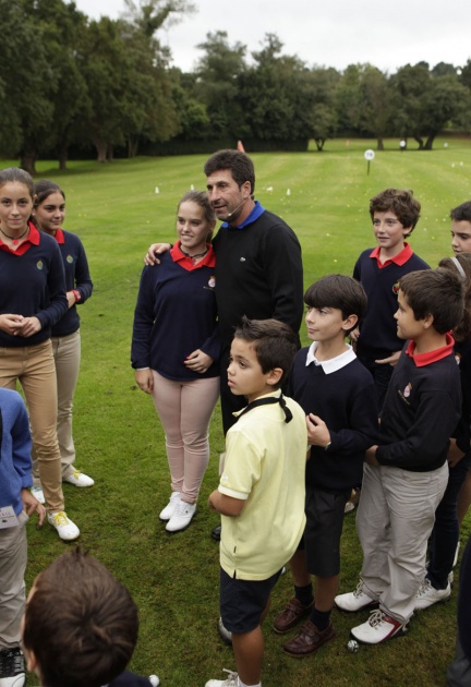 Jos Mara Olazbal, Premio Prncipe de Asturias de los Deportes, visita el Real Club de Golf de Castiello en Gijn