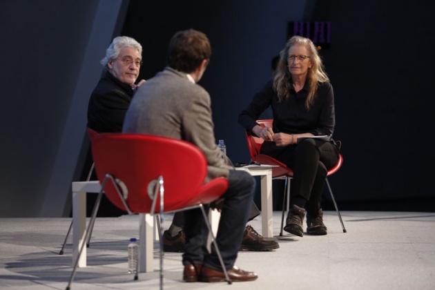 La fotgrafa Annie Leibovitz, Premio Prncipe de Asturias de Comunicacin y Humanidades, visita el Centro Niemeyer en Avils