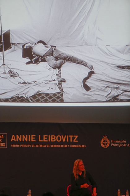 La fotgrafa Annie Leibovitz, Premio Prncipe de Asturias de Comunicacin y Humanidades, visita el Centro Niemeyer en Avils