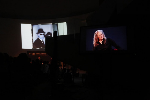 La fotgrafa Annie Leibovitz, Premio Prncipe de Asturias de Comunicacin y Humanidades, visita el Centro Niemeyer en Avils