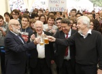 Higgs, Englert y el CERN, con los estudiantes asturianos