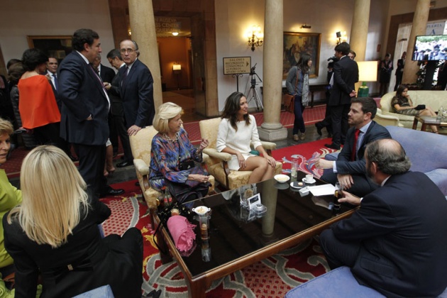 Ambiente en el Hotel de la Reconquista la maana de los Premios Prncipe de Asturias 2013