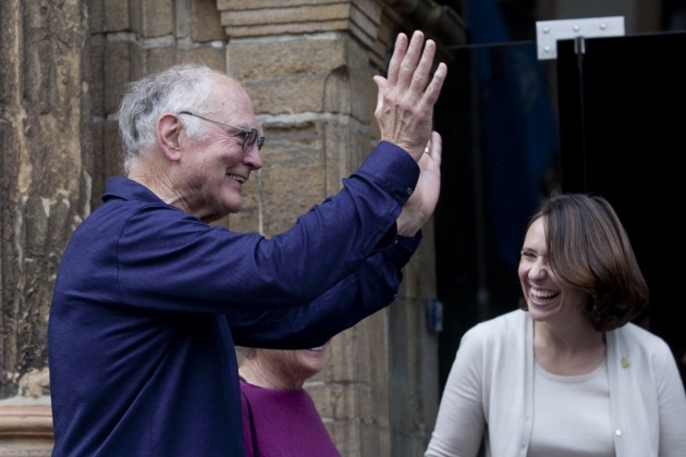 Llegada a Oviedo de Galen D. Stucky, Premio Prncipe de Asturias de la Ivestigacin Cientfica y Tcnica 2014
