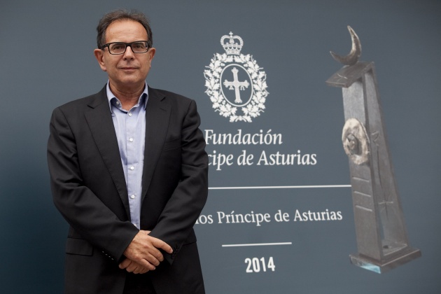 Llegada de Avelino Corma, Premio Prncipe de Asturias de Investigacin Cientfica y Tcnica