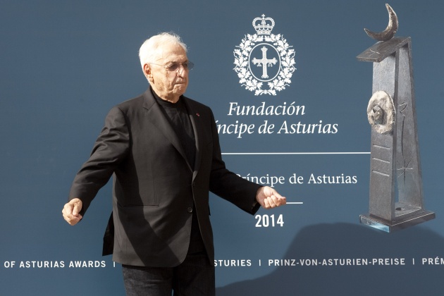 Llegada a Oviedo de Frank O. Gehry, Premio Prncipe de las Artes 2014