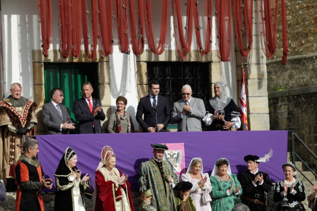 Joseph Prez, Premio Prncipe de Asturias de las Ciencias Sociales, visita Villaviciosa y Tazones