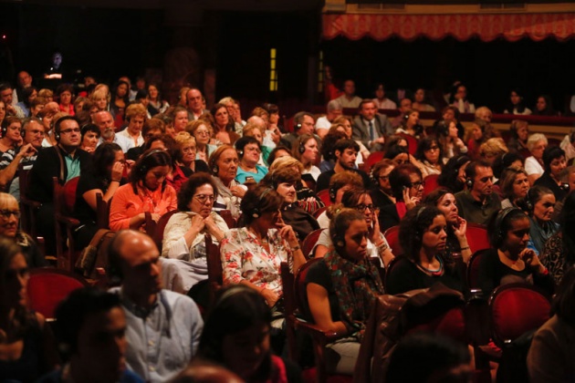 Caddy Adzuba, Premio Prncipe de Asturias de la Concordia 2014, charla en el Teatro Palacio Valds de Avils