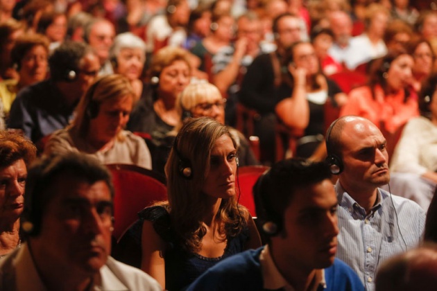 Caddy Adzuba, Premio Prncipe de Asturias de la Concordia 2014, charla en el Teatro Palacio Valds de Avils