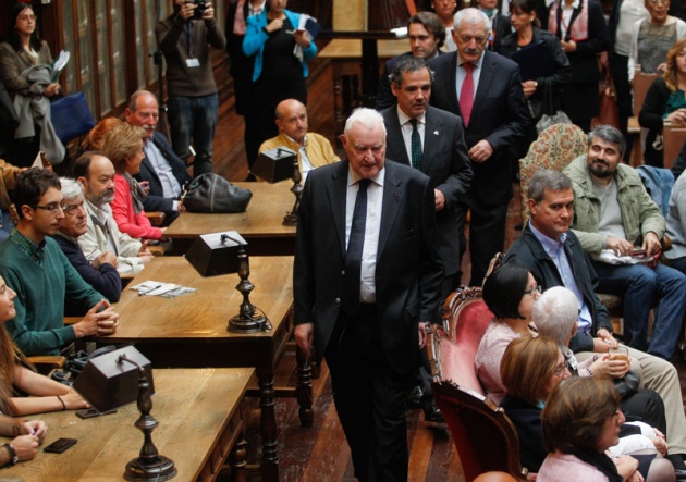 "Tazones de Historia", conversaciones con Joseph Prez: "De Judos e Inquisiciones" en la Biblioteca del Edificio Histrico de la Universidad de Oviedo