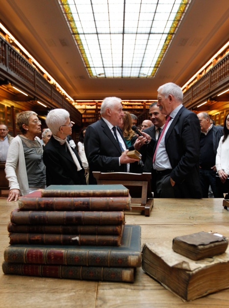 "Tazones de Historia", conversaciones con Joseph Prez: "De Judos e Inquisiciones" en la Biblioteca del Edificio Histrico de la Universidad de Oviedo