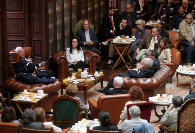 "Tazones de Historia", conversaciones con Joseph Prez: "De Judos e Inquisiciones" en la Biblioteca del Edificio Histrico de la Universidad de Oviedo