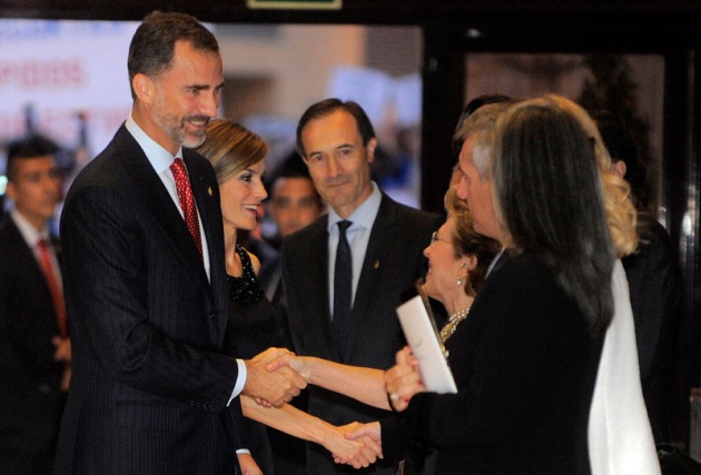 Llegada de los Reyes a Oviedo para la entrega de los Premios "Prncipe de Asturias" 2014