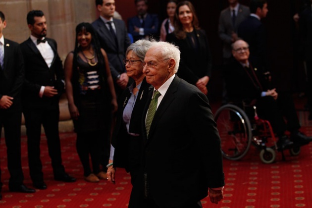 Los Prncipes reciben a los premiados en el hotel de la Reconquista