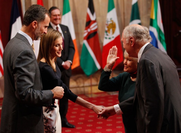 Los Prncipes reciben a los premiados en el hotel de la Reconquista