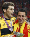 Iker Casillas y Xavi Hern�ndez